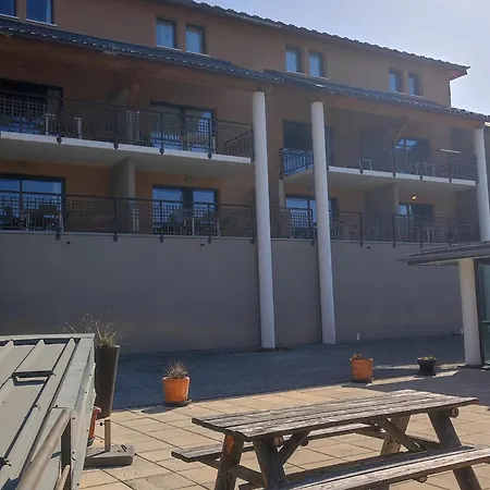 4 Pers Avec Terrasse Et Animaux Admis - Fr-1-165b-16 Apartment *