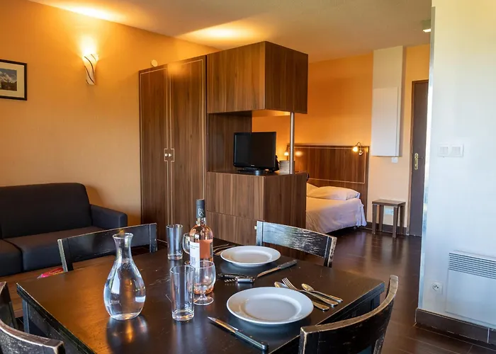 4 Pers Avec Terrasse Et Animaux Admis - Fr-1-165b-16 Apartment